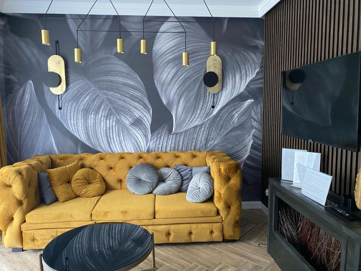 Family Sauna Retreat: Lesny No17 Apartment Kielce